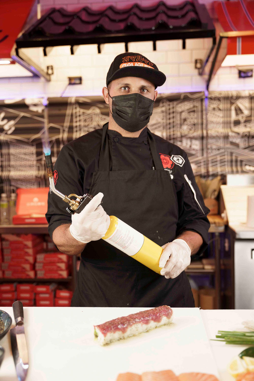 empleado-con-soplete